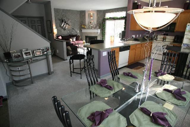 14235 W Twilight Way, New Berlin, WI 53151