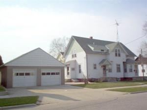1920 Emmet St, Two Rivers, WI 54241