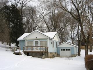 8623 Buena, Burlington, WI 53105