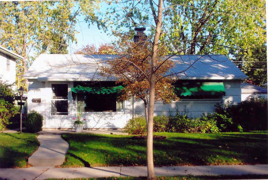 4268 N 42nd Pl, Milwaukee, WI 53216
