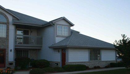 827 Quinlan Dr. #F, Pewaukee, WI 53072