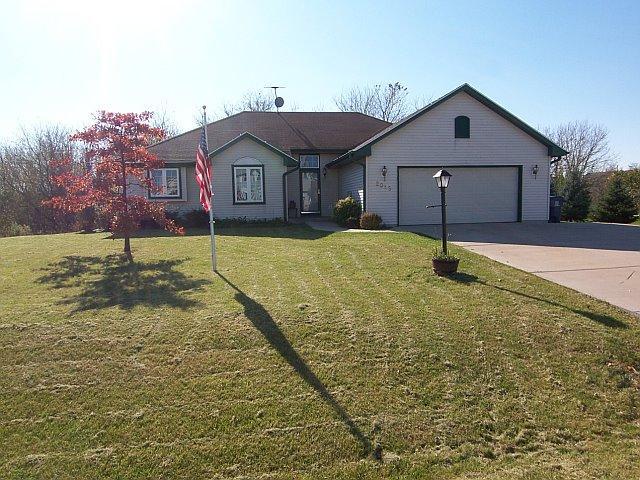 2095 W Jonathan Dr., Oak Creek, WI 53154