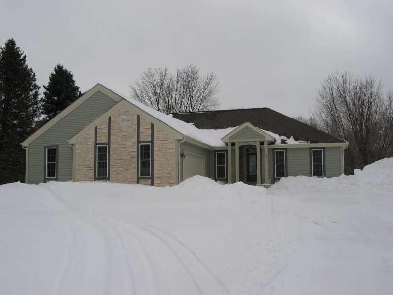 1185 Sherman Rd., Jackson, WI 53012