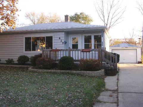 629 Pennsylvania Ave, West Bend, WI 53095