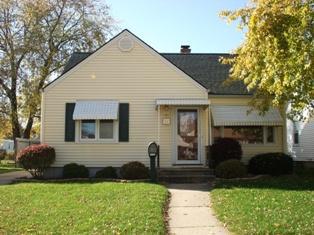 7606 32nd  Ave., Kenosha, WI 53142