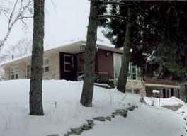 W220S1550 Springdale Rd., New Berlin, WI 53186