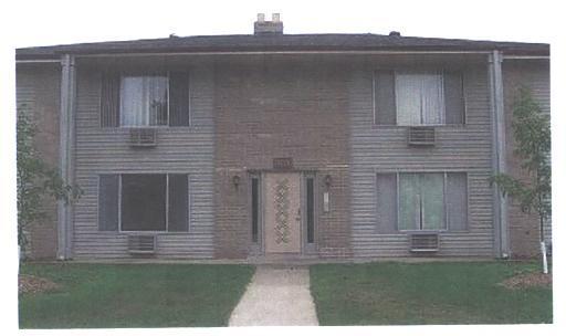 8801 Buckingham Dr., Sturtevant, WI 53177