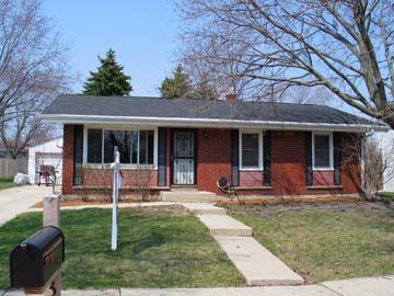 3332 S Kennedy Dr, Sturtevant, WI 53177
