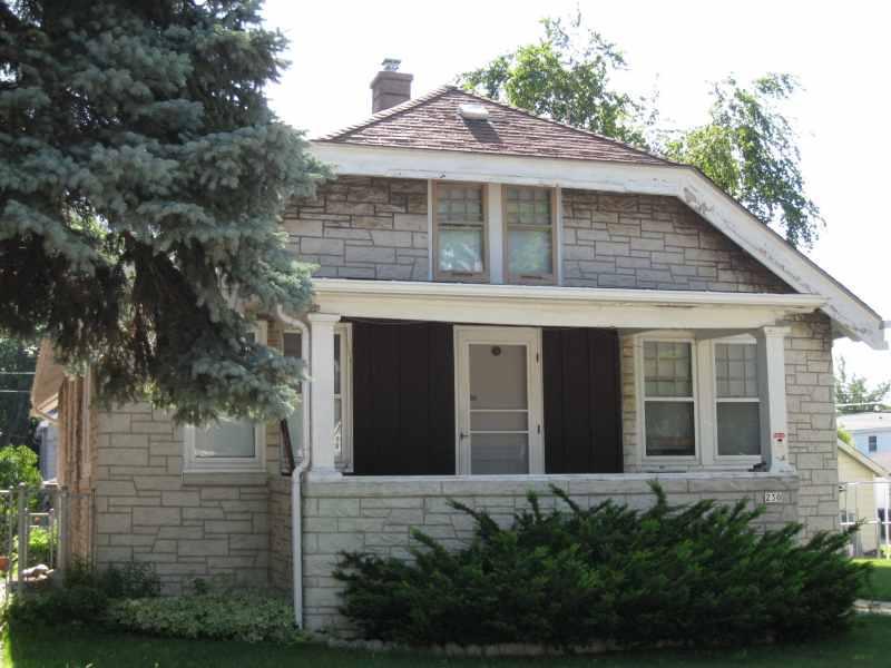 230 S 66th St., Milwaukee, WI 53214