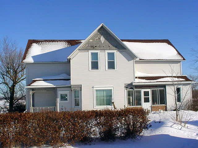 10633 Wehausen Rd., Liberty, WI 54220