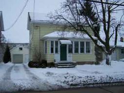 316 E Sumner St., Hartford, WI 53027