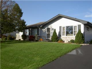 2920 Cherry Tree Ct., Caledonia, WI 53402
