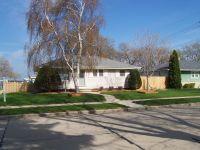 4942 N 104th St., Milwaukee, WI 53225