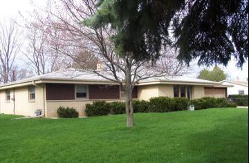 6338 W Glenbrook Rd., Brown Deer, WI 53223