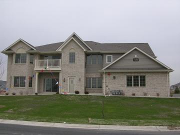 7136 Parkside Ln. #124, Mount Pleasant, WI 53406