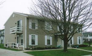 3952 Meadowbrook Ct, Sheboygan, WI 53081