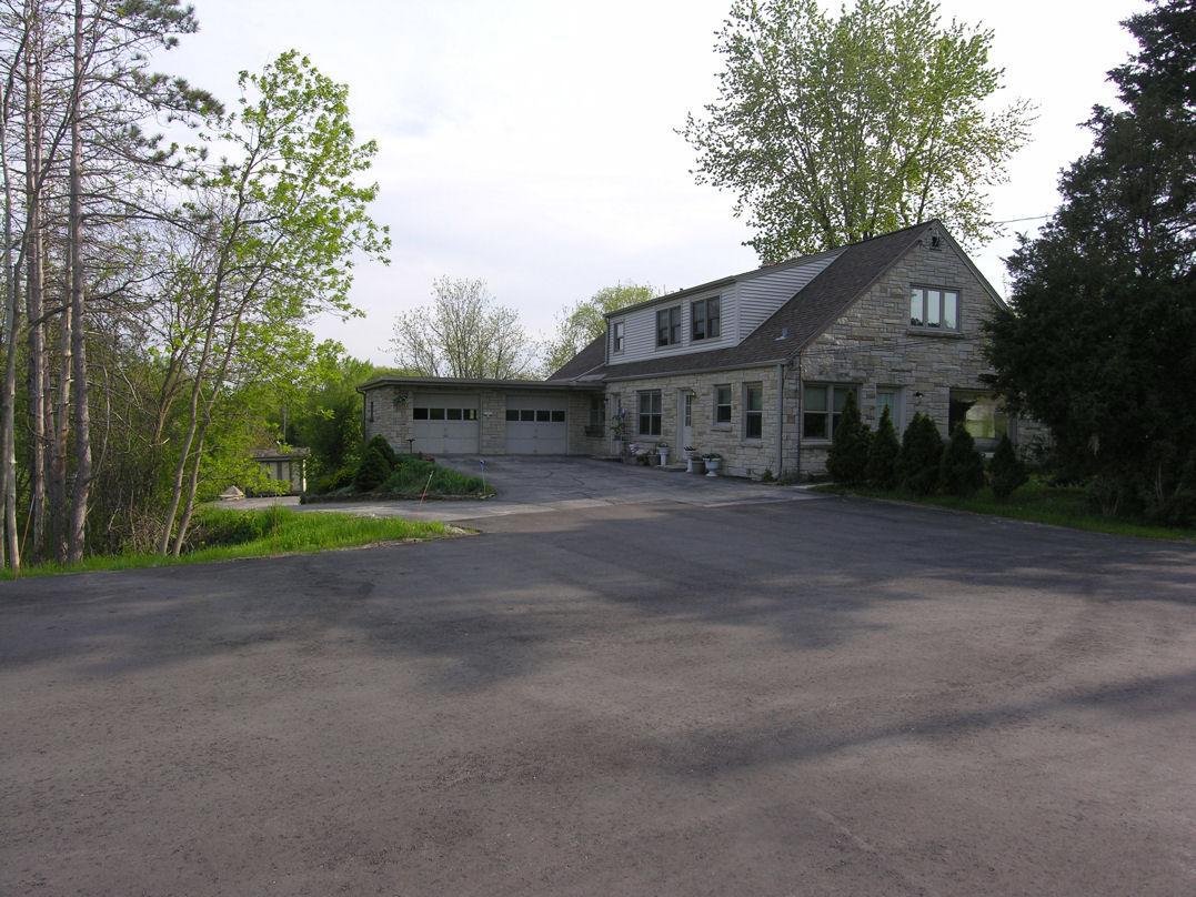 21855 W Greenfield Ave., New Berlin, WI 53146