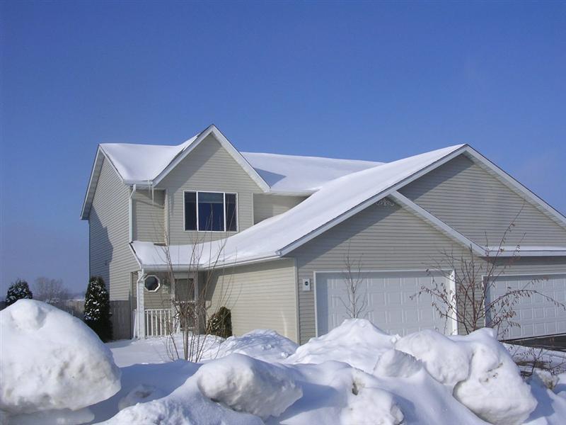 1208 Autumn Dr., West Bend, WI 53090