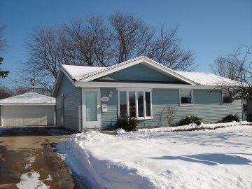 [Address Hidden by Seller], West Bend, WI 53090