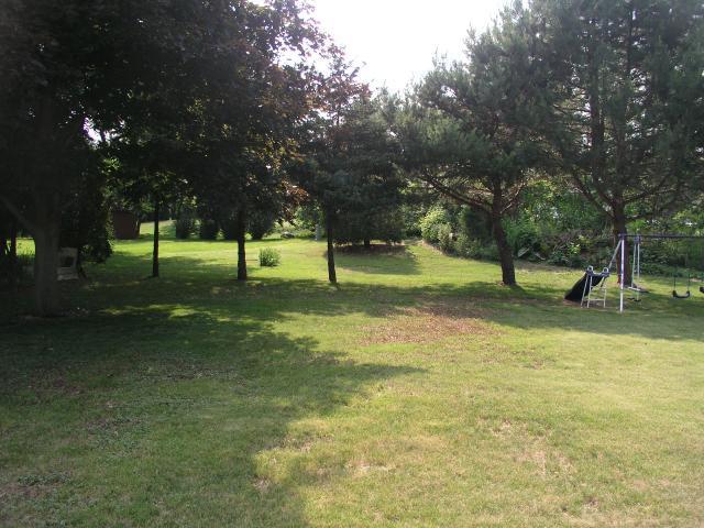 117 Oakview Dr, Slinger, WI 53086
