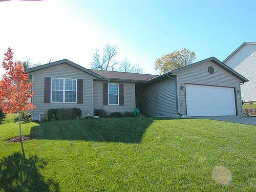 847 Mallinger Dr., Port Washington, WI 53074