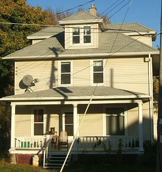 214 Branch St., Hartford, WI 53027