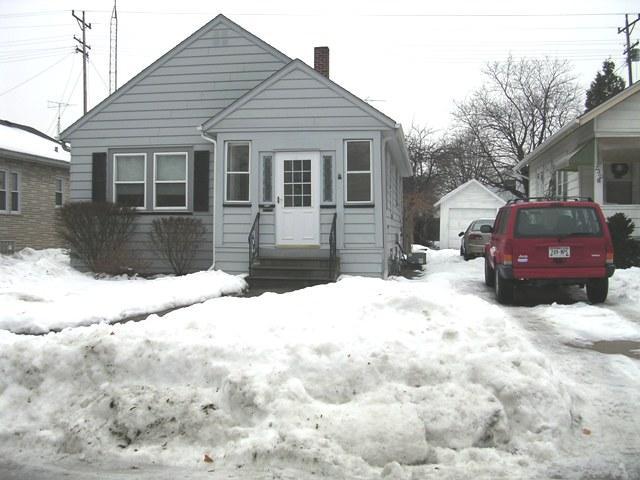 7312 32nd Ave., Kenosha, WI 53142