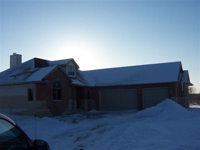 16611 Washington Ave., Yorkville, WI 53182