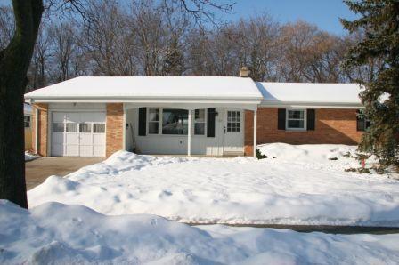 142 N 16th Ave., West Bend, WI 53095