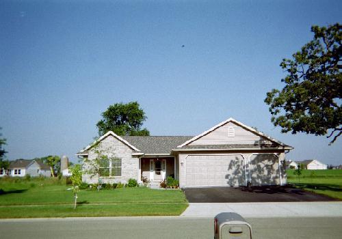 739 Meadow Ct., Twin Lakes, WI 53181