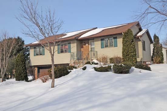 701 Fanta Reed Rd., Campbell, WI 54603