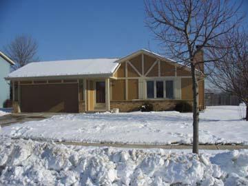 8674 S Wildwood Dr., Oak Creek, WI 53154