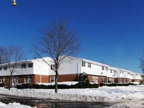 3024 W Iona Ter. #3050, Milwaukee, WI 53221