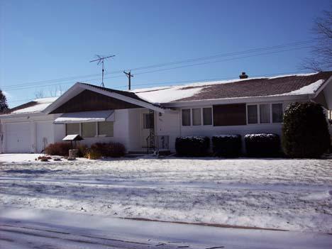 504 Krumrey St., Plymouth, WI 53073