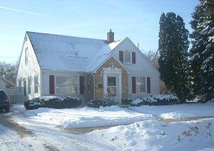 917 Lombard Ave, Racine, WI 53402