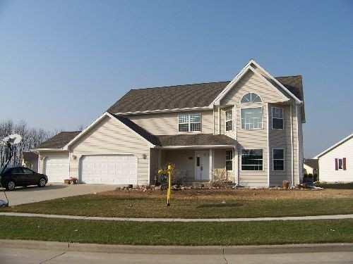 3330 Kimberly Cir., Manitowoc, WI 54220