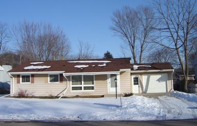 1210 Shorewood Dr, Shelby, WI 54601
