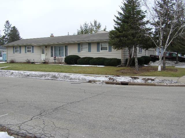 8 S Sallie Ave., Fond Du Lac, WI 54935