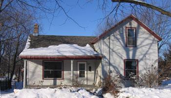 122 N East Ave., Viroqua, WI 54665