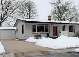 7308 Edgehill Rd., Greendale, WI 53129