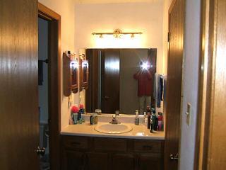 3479 S 91st St. #4, Milwaukee, WI 53227