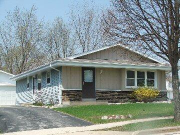 1902 Marliz Dr., Waukesha, WI 53189