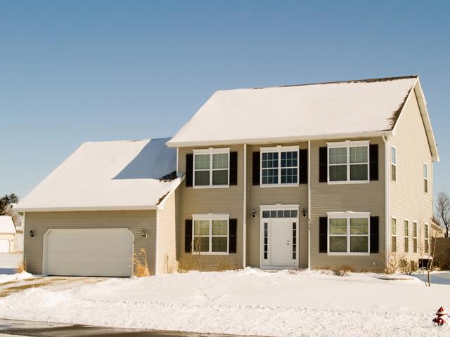 717 S Woodpine Dr., Elkhorn, WI 53121