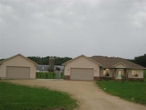 N6674 Forest Ct., Onalaska, WI 54636