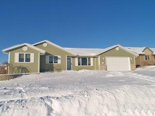 807 Oakwood Dr., Holmen, WI 54636