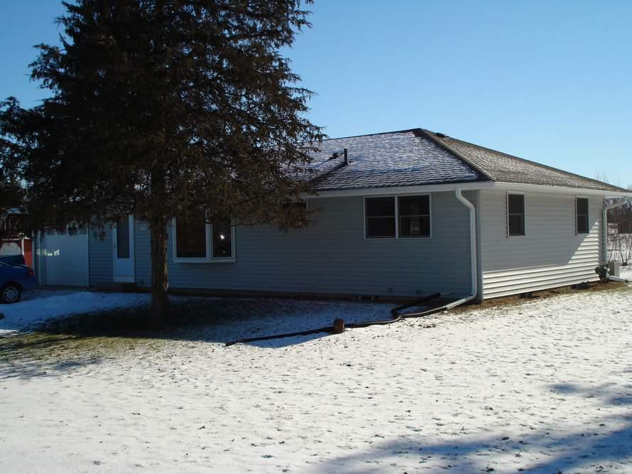 S83W27200 Hillview Dr., Vernon, WI 53149