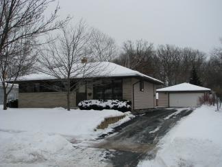 1609 S Grand Ave., Waukesha, WI 53189