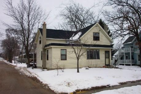 806 E Main St., Whitewater, WI 53190