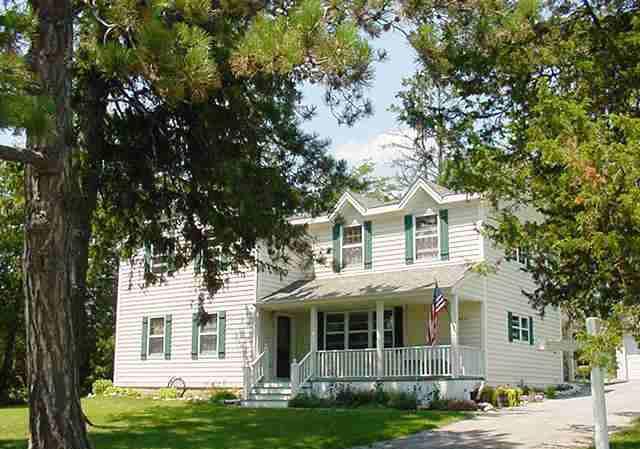 W4766 River Rd., Fredonia, WI 53021