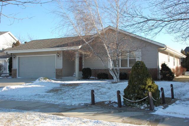 2135 E Village Dr., Oak Creek, WI 53154